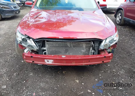 2010 Ford Taurus Sho from USA, damaged, VIN 1FAHP2KT4AG124515